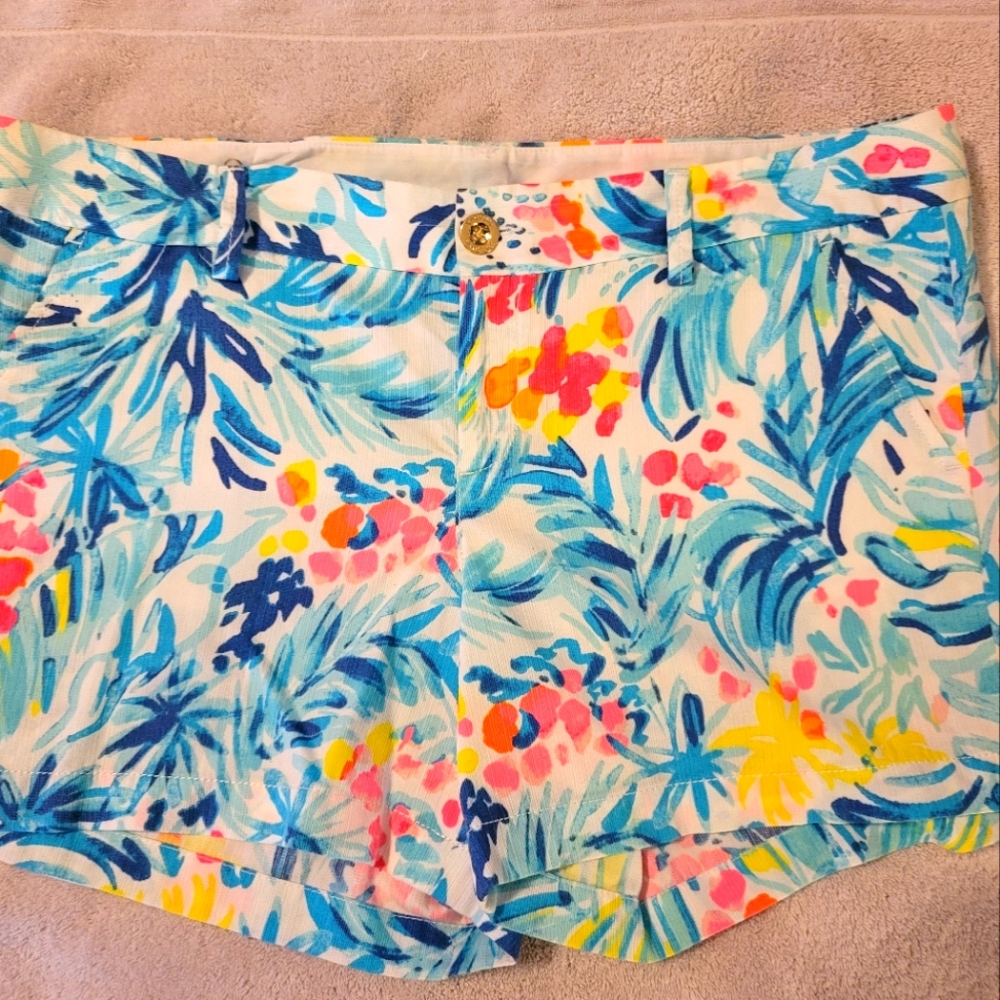 Lilly Pulitzer Callahan Shorts - Size 14